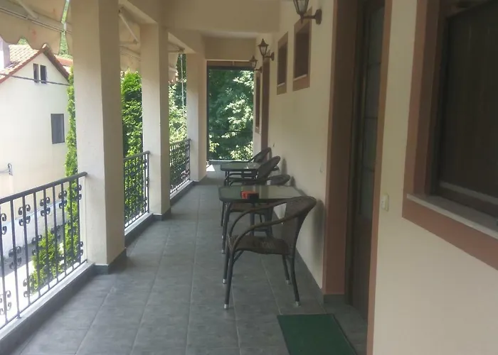 Platon Konukevi Órma